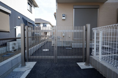 【エントランス】 | STELLA(ステーラ)