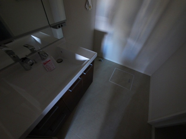 シャーメゾンＦＵＪＩＭＯＴＯの洗面所|スペースが確保できる洗面所です