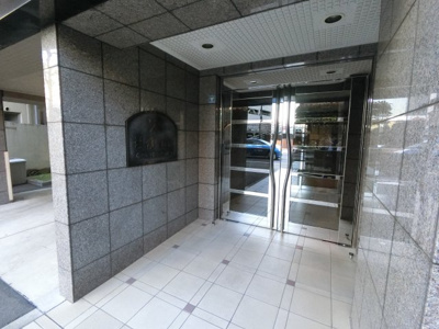 【エントランス】 | アール・ケープラザ平間駅前 | エントランス外