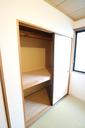 メゾンフレールの収納|参考、同建物・反転間取りの号室