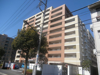 【外観】 | 駅徒歩2分で交通・買い物便利です。