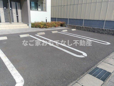 【駐車場】 | アルフィーネ
