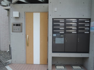 【エントランス】