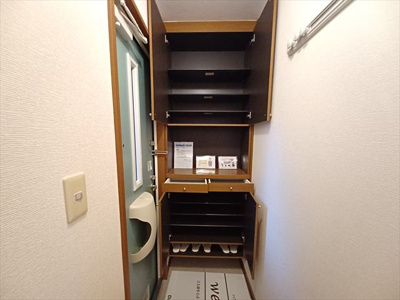 【玄関】 | リヴェール上柴