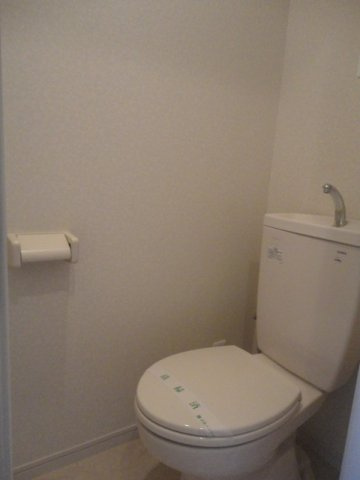 エスポワールK【キャッシュバック対象】のトイレ|清潔感のあるトイレです