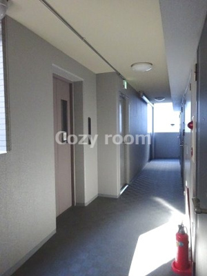 【その他共用部分】 | E-GATE | 各フロアのエレベーター及び共有廊下です。