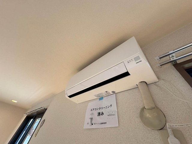 【設備】 | フレマリール仲町台弐番館 | 暑い夏や寒い冬に大活躍！リビングダイニングにあるエアコンです☆冷暖房完備で1年中快適に過ごせます♪