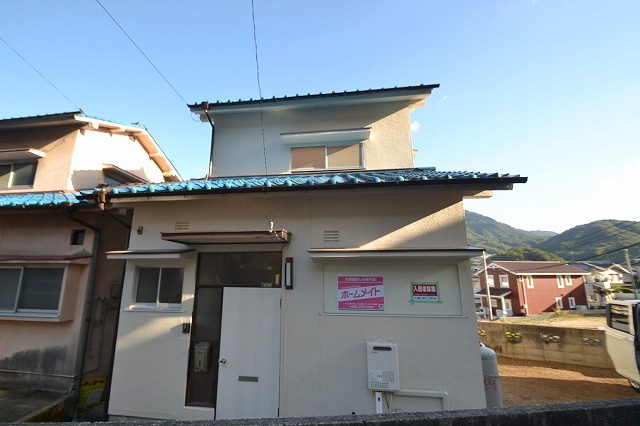 広島市安芸区中野３丁目の一戸建ての外観