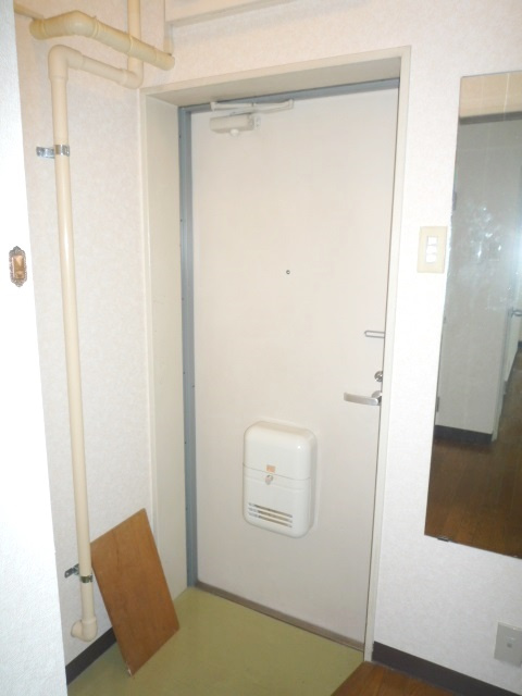 本郷三丁目ビルの玄関|玄関