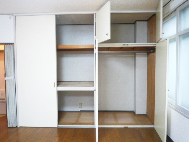 本郷三丁目ビルの収納|収納