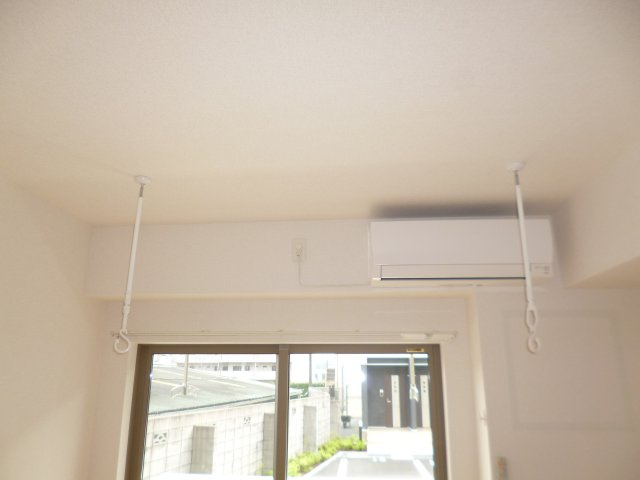 クレアーレ成田Ⅱの内装|室内物干し