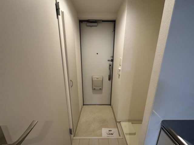リブリ・ソレイユミヤビの玄関
