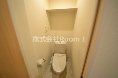 【トイレ】 | 栄マンション | ゆったりとした空間のトイレです