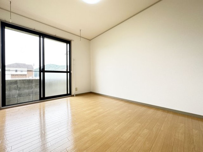 【洋室】 | ハイツシエラ