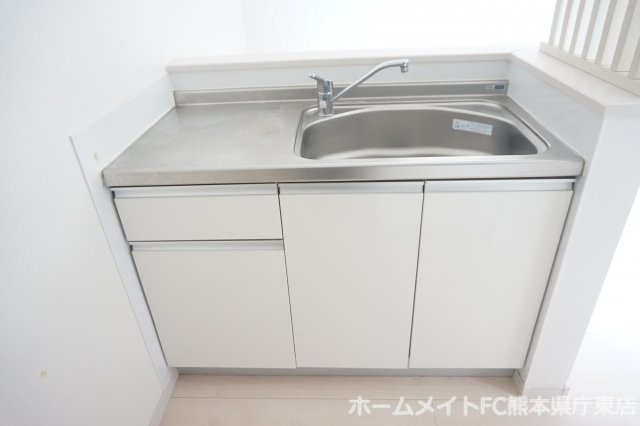 熊本市中央区弥生町のアパートのキッチン