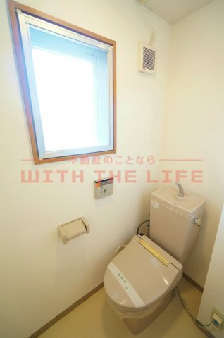 MAPLECOURT（メープルコート）Ⅰ【キャッシュバック対象物件】のトイレ|落ち着いた色調のトイレです