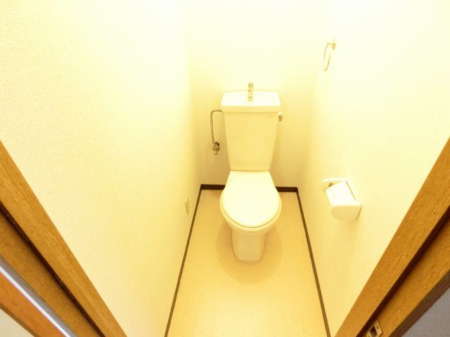 シャルム西之山のトイレ