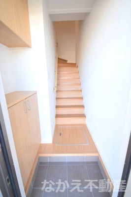 【玄関】 | シャーメゾン日開野 | きれいな玄関です