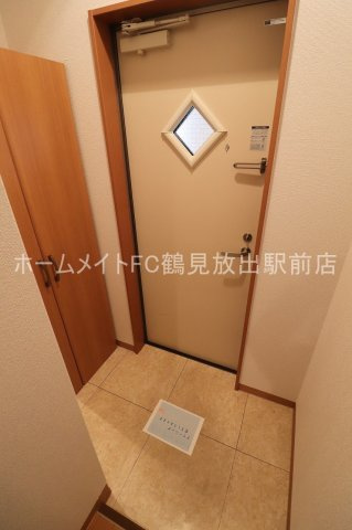 パレスハナテンの玄関