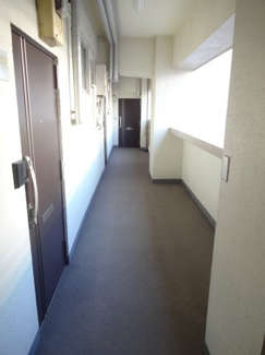 【その他共用部分】 | 鶯谷マンション　共用廊下