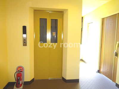 【その他共用部分】 | プロスパー江坂 | 各フロアのエレベーターホールです