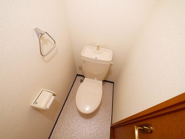 フルーエントⅣのトイレ|清潔感のあるトイレです