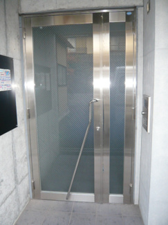 【エントランス】