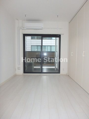 【洋室】 | モダンアパートメント梅田North