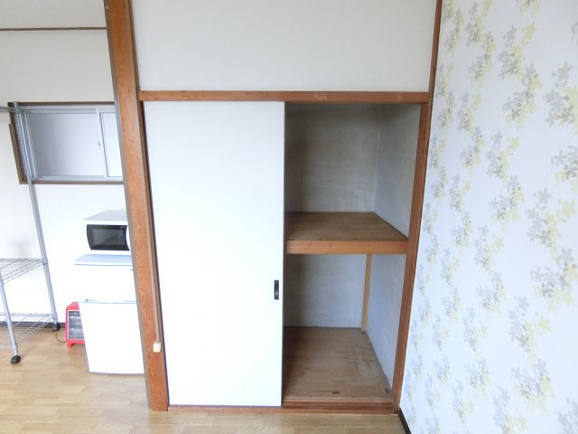 暁２１-0号館の収納