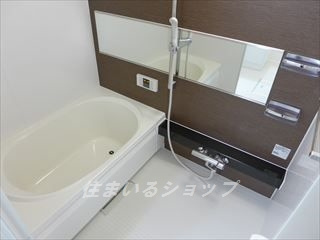 広島市安佐北区深川３丁目のアパートの浴室|追い焚き・浴室暖房乾燥機あり