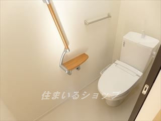 広島市安佐北区深川３丁目のアパートのトイレ|シャワートイレ