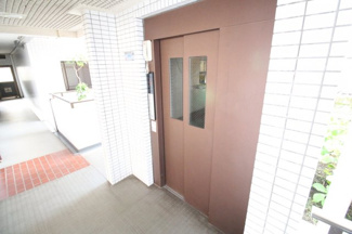 【その他共用部分】 | あると嬉しいエレベーターも標準装備！