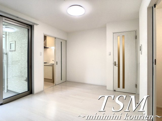 ＥＡＳＥ．Ｋｏｒｉｅｎの洋室