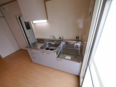 【キッチン】 | 神陵台特別 | きれいなキッチンです