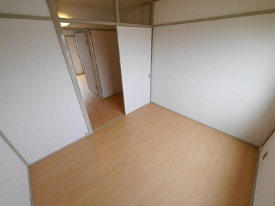 【寝室】 | 神陵台特別