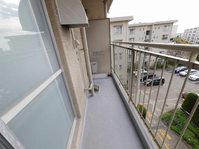 【バルコニー】 | 神陵台特別 | 陽当たり良好なバルコニーです