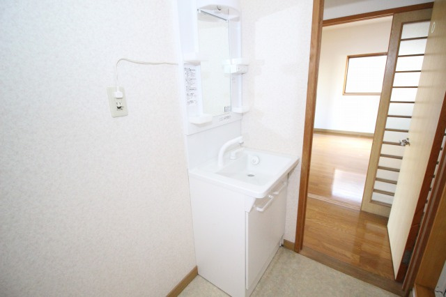 あざみのスクエアの独立洗面台|独立洗面台で身支度をすべて済ませてしまいましょう