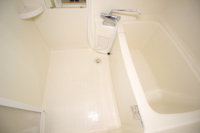 あざみのスクエアの浴室|日々の暮らしに欠かせないお風呂です