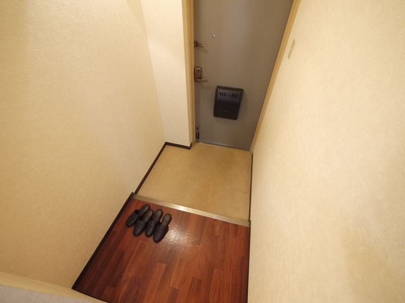まあぁろ～マンションの玄関