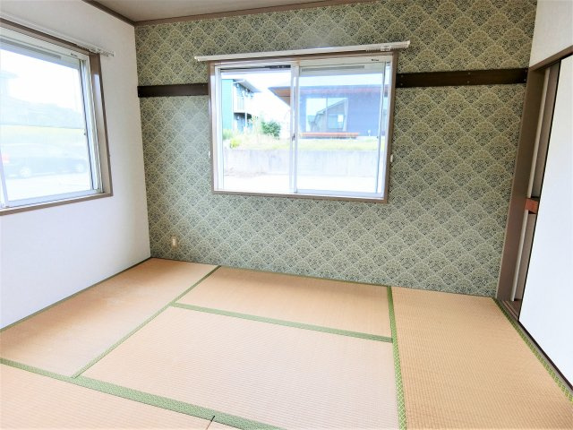 グリーンカサマハイツの和室