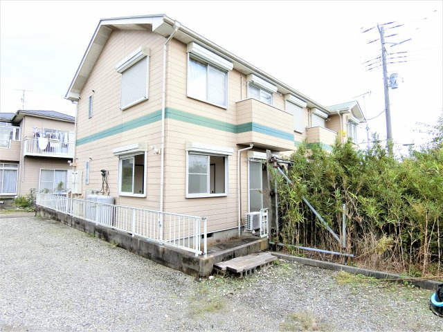 グリーンカサマハイツの外観