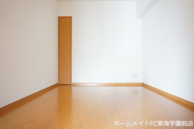 熊本市中央区九品寺１丁目の賃貸マンションの洋室