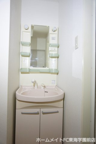 熊本市中央区九品寺１丁目の賃貸マンションの独立洗面台