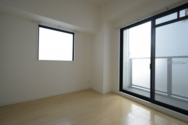 ベルエ難波西の居間・リビング