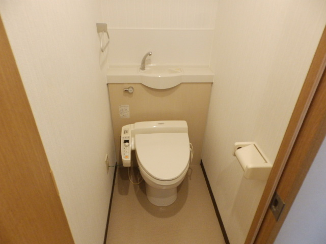 古泉ビルあすなろ六甲のトイレ