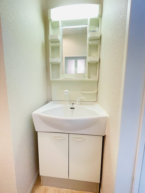 CORUJAの独立洗面台