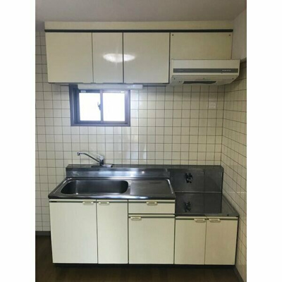 【キッチン】 | レジデンス横山 | 毎日通る玄関はこちらです