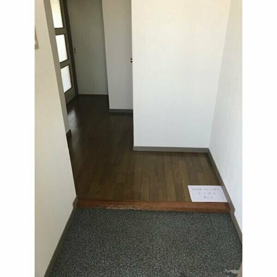 【玄関】 | レジデンス横山 | フローリングだけでなく、和室もあります