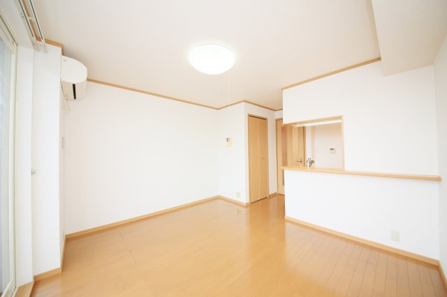 ポルト・プレッソの居間・リビング