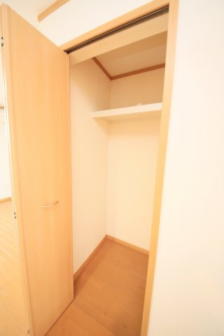 ポルト・プレッソの収納|リビングにも収納付き